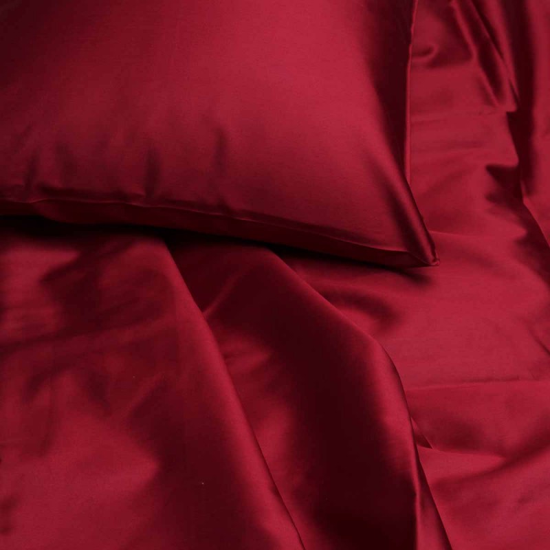 MAROON DELUXE PREMIUM satīna spilvendrānas