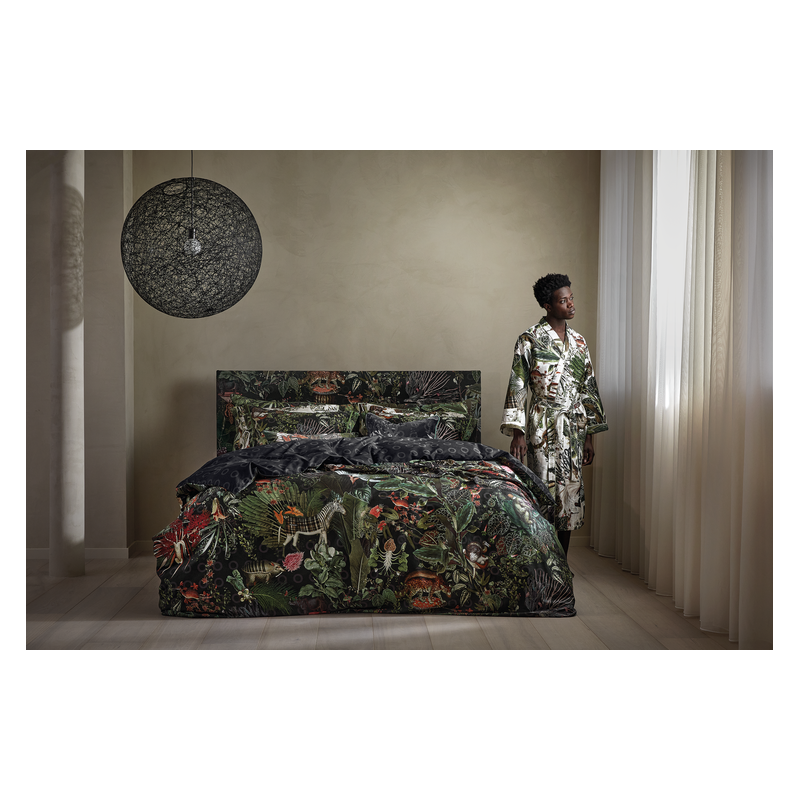 Halāts M. O. E. Animals Ivory