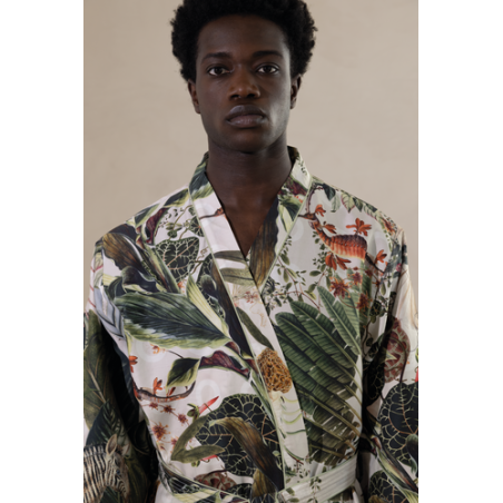 Halāts M. O. E. Animals Ivory