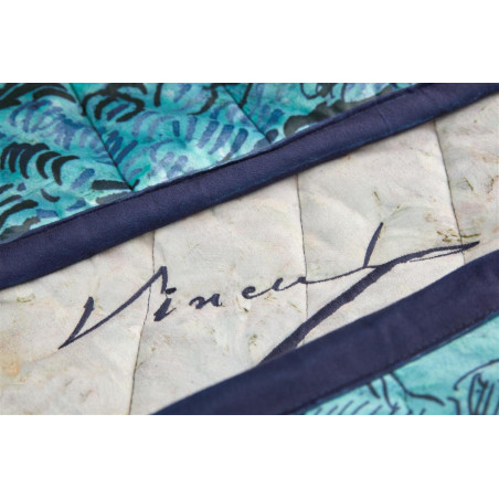 Gultas Cham de Ble Blue internetā