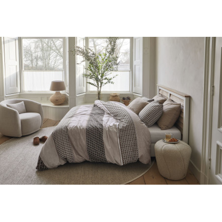 Gultas veļas komplekts  Lawrence Brown