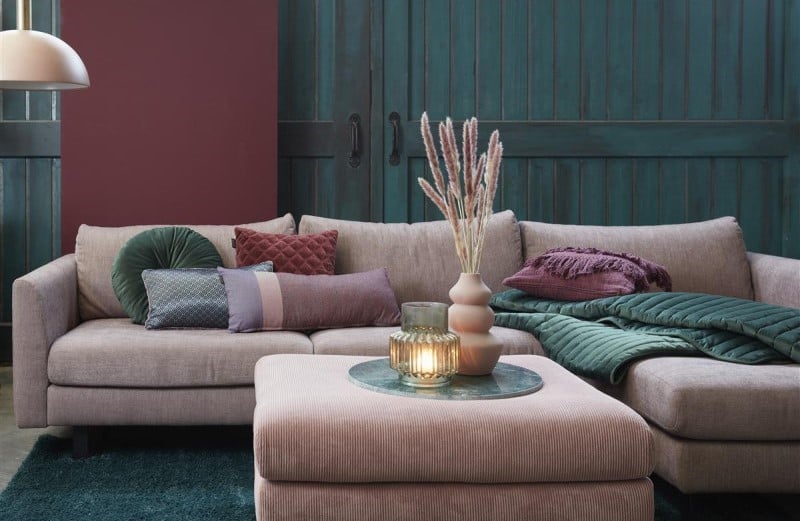 GULTAS PĀRKLĀJI UN PLEDI